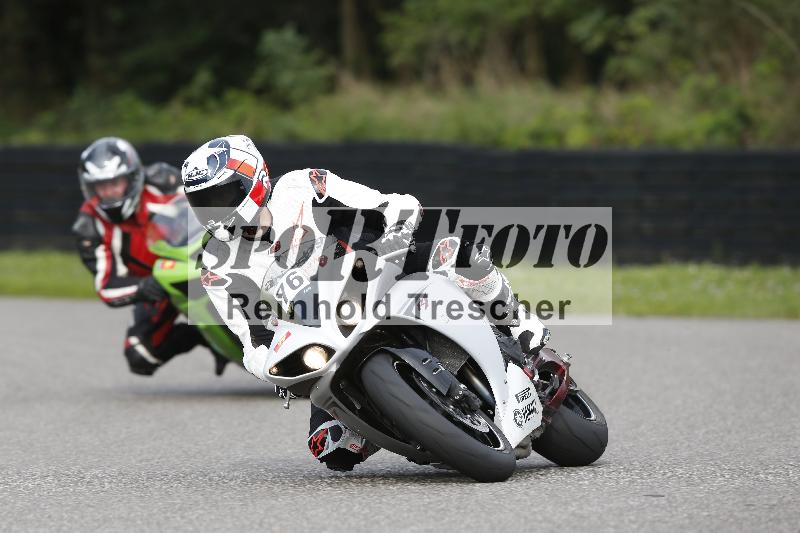 /53 16.09.2025 Track Day Domi Aegerter ADR/Gruppe rot/76